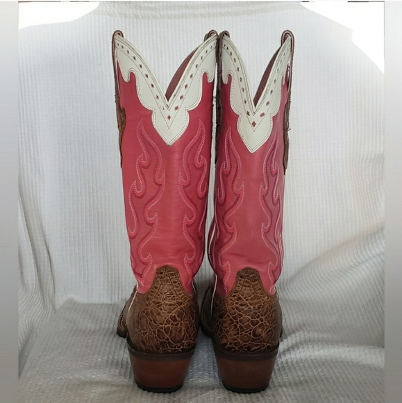 🌟SEE NEW LISTING!🌟🎀Barbie Pink 🌟 Vintage Cowgirl🎀💗Ariat Women's 🌟 - Picture 3 of 12